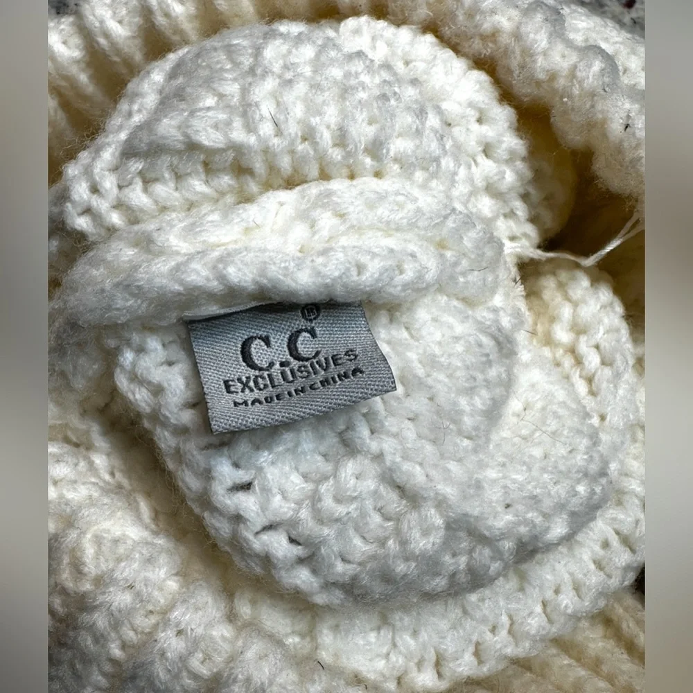 C.C Cream Ivory Ribbed‎ Knit Beanie Hat with Faux Fur Pom